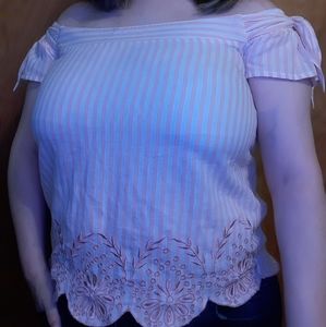 ❤VALENTINE SPECIAL❤Off The Shoulder Tie Top